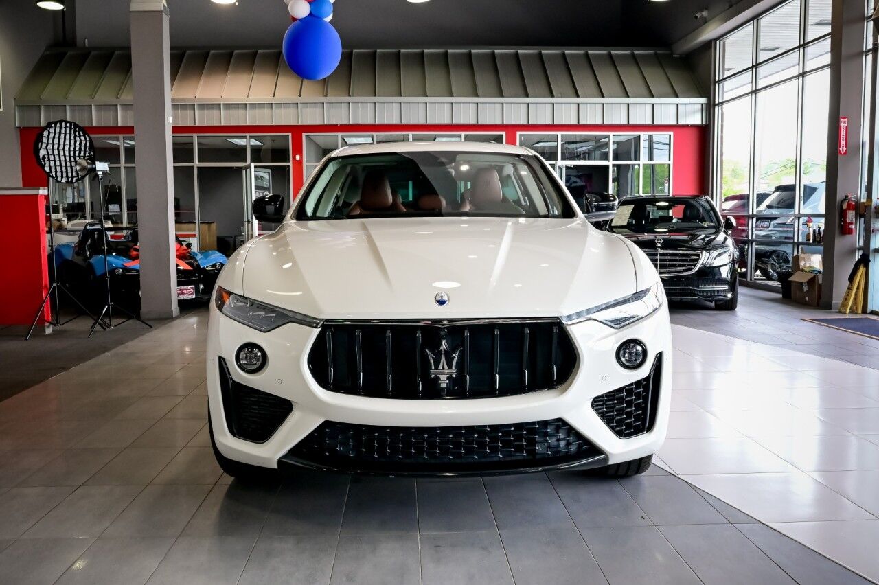 2022 Maserati Levante Modena