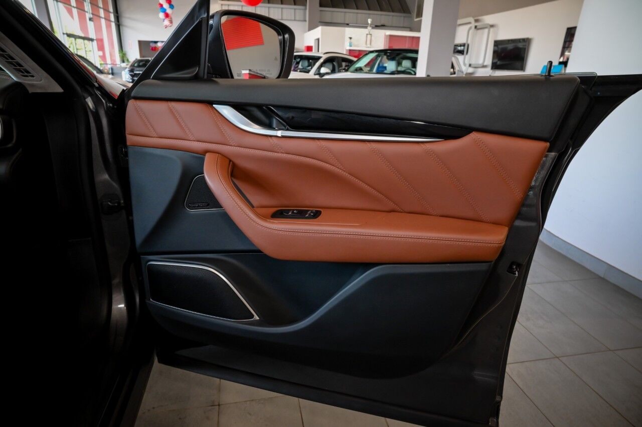 2022 Maserati Levante Modena photo 30