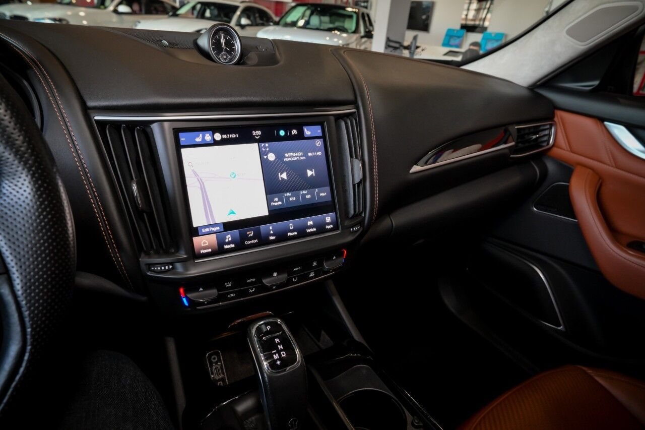 2022 Maserati Levante Modena photo 35