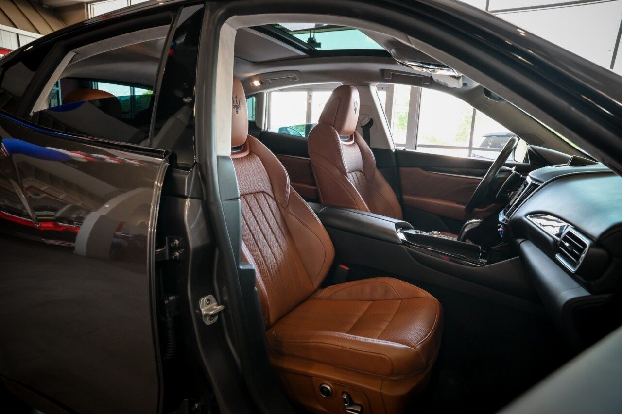 2022 Maserati Levante Modena photo 29