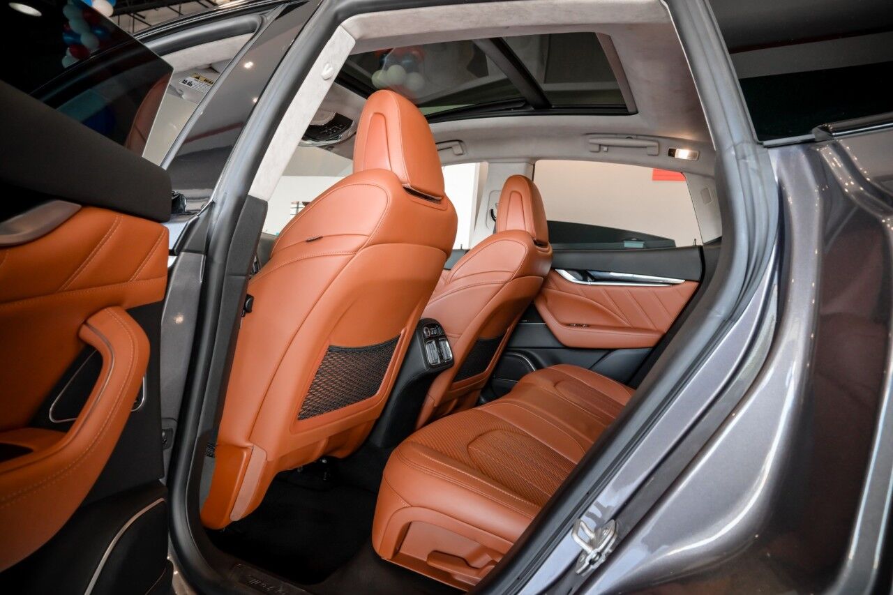 2022 Maserati Levante Modena photo 20
