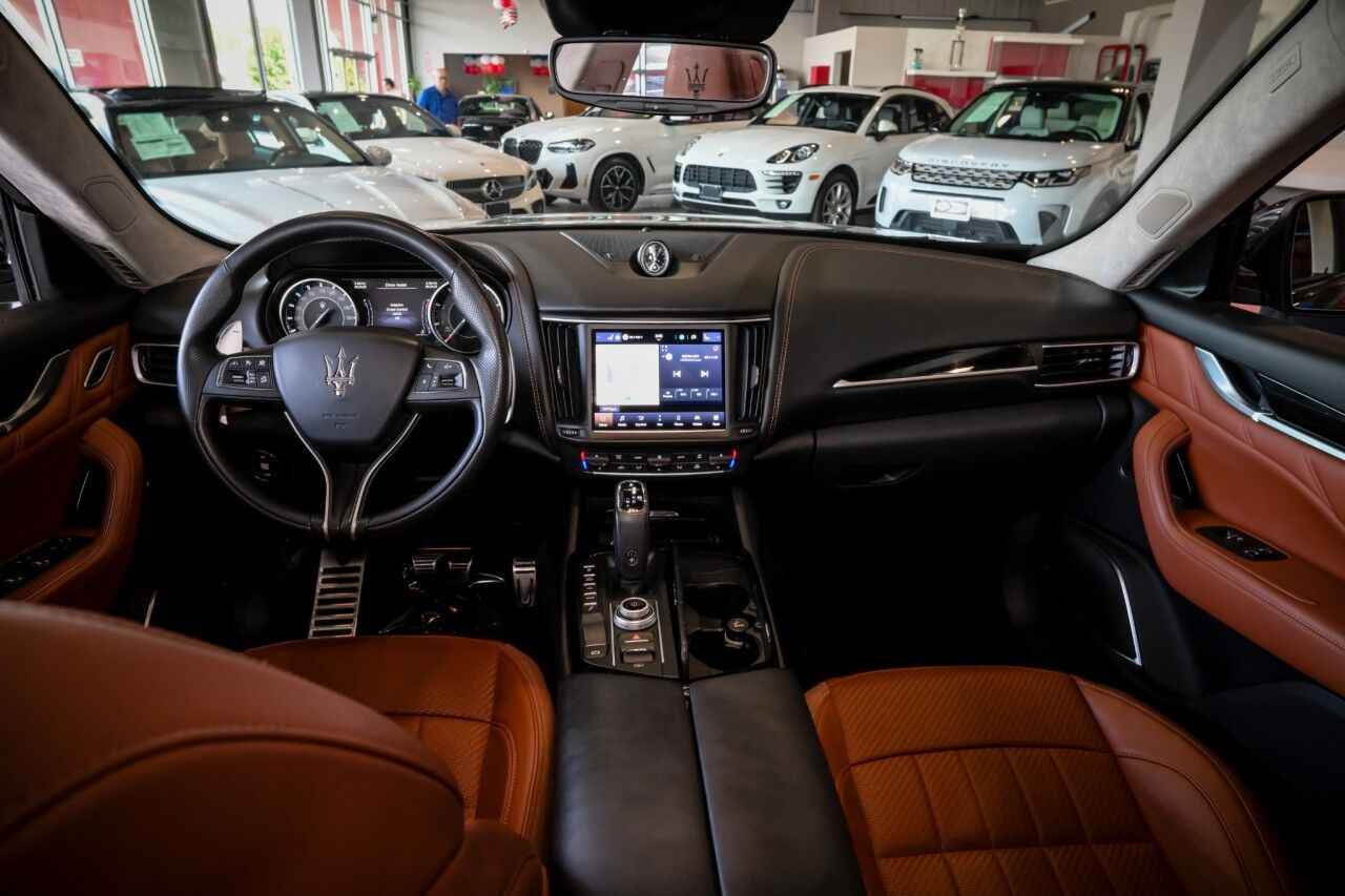 2022 Maserati Levante Modena photo 31