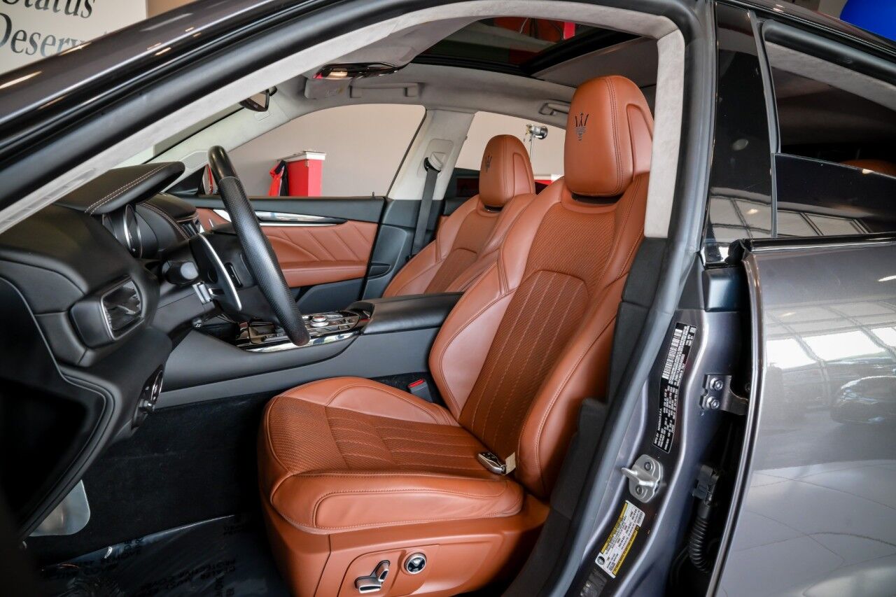 2022 Maserati Levante Modena photo 16