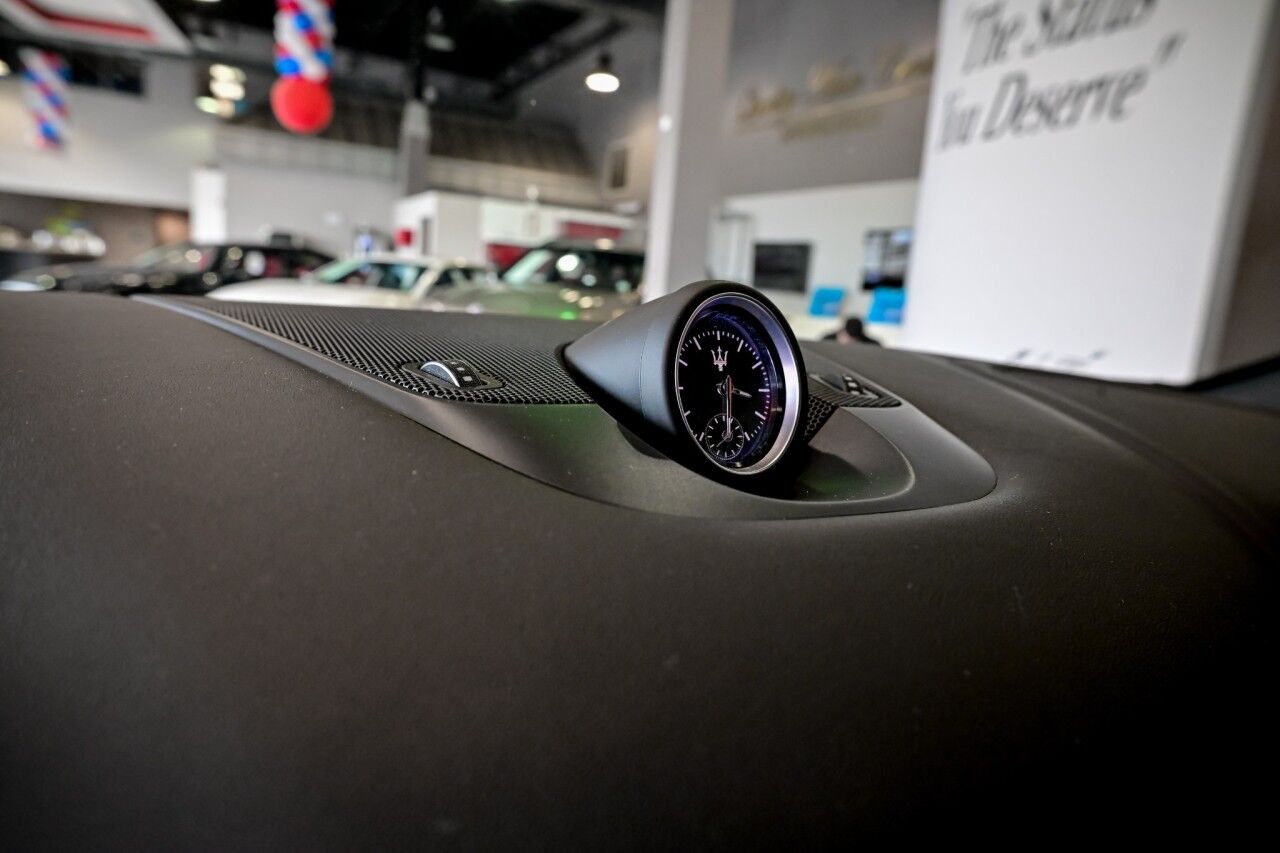 2022 Maserati Levante Modena, Zegna Pelletessuta Leather, Driver Assist, Nerissimo and Sportivo Pack, 21'' Wheels Springfield NJ