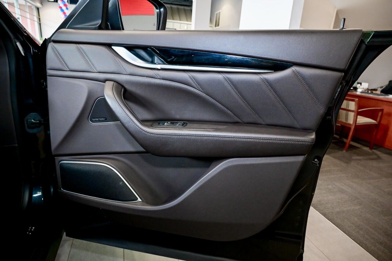 2022 Maserati Levante Modena, Zegna Pelletessuta Leather, Driver Assist, Nerissimo and Sportivo Pack, 21'' Wheels Springfield NJ