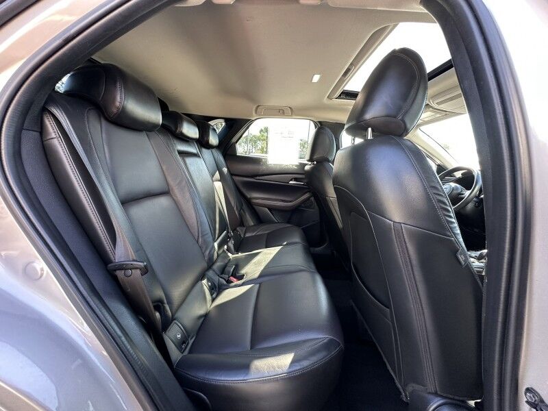 2022 Mazda CX-30 2.5 S Premium photo 16