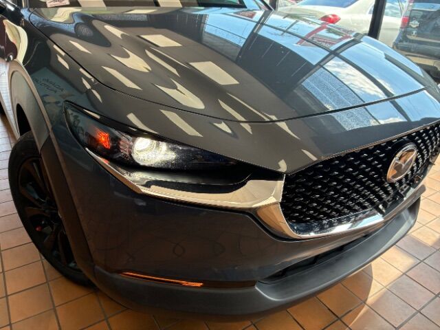 2022 Mazda CX-30 Carbon Edition