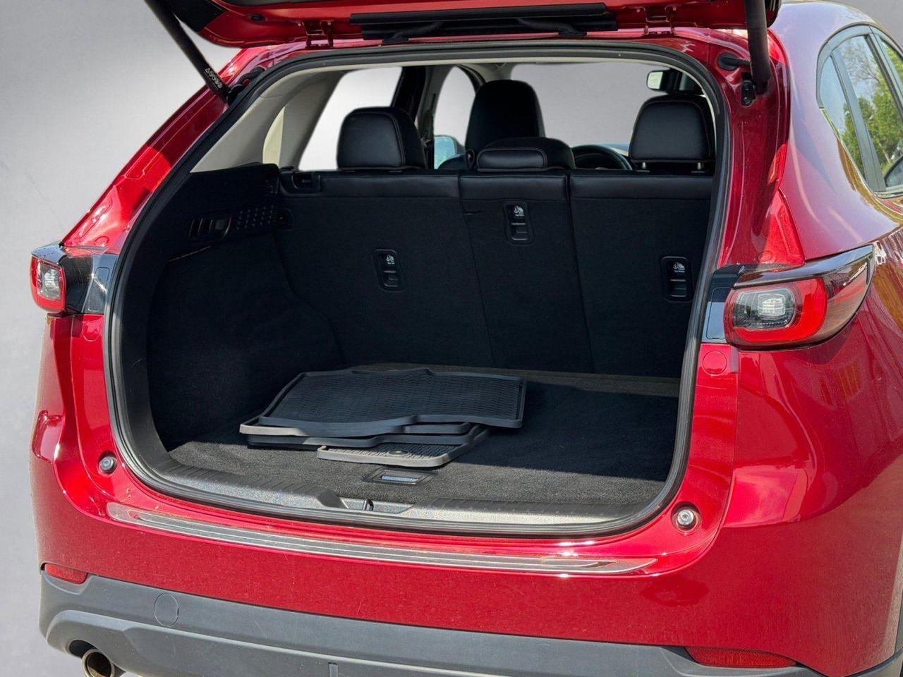 2022 Mazda CX-5 2.5 S Preferred Package Hagerstown MD