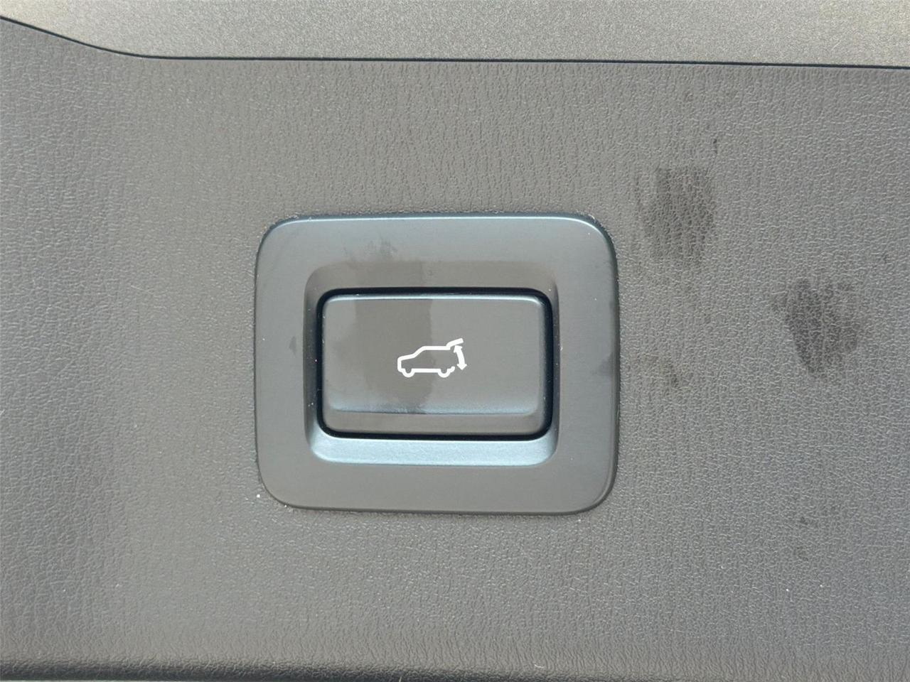 2022 Mazda CX-5 2.5 S Premium Package Hagerstown MD