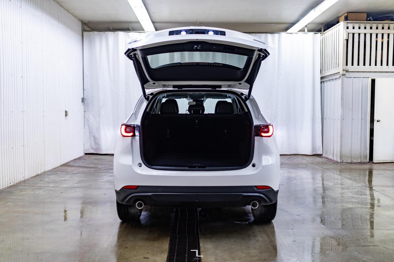 2022 Mazda CX-5 AWD Kuro Edition Leather Roof BCam Red Deer AB