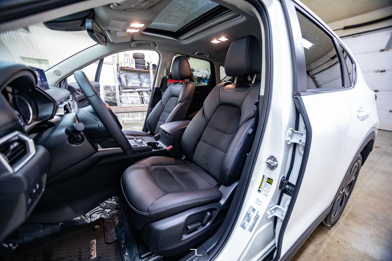 2022 Mazda CX-5 AWD Kuro Edition Leather Roof BCam Red Deer AB