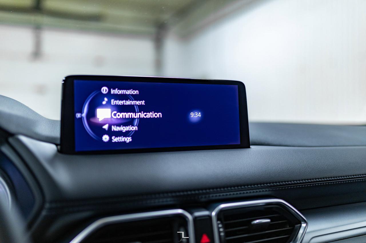 2022 Mazda CX-5 AWD Kuro Edition Leather Roof BCam Red Deer AB