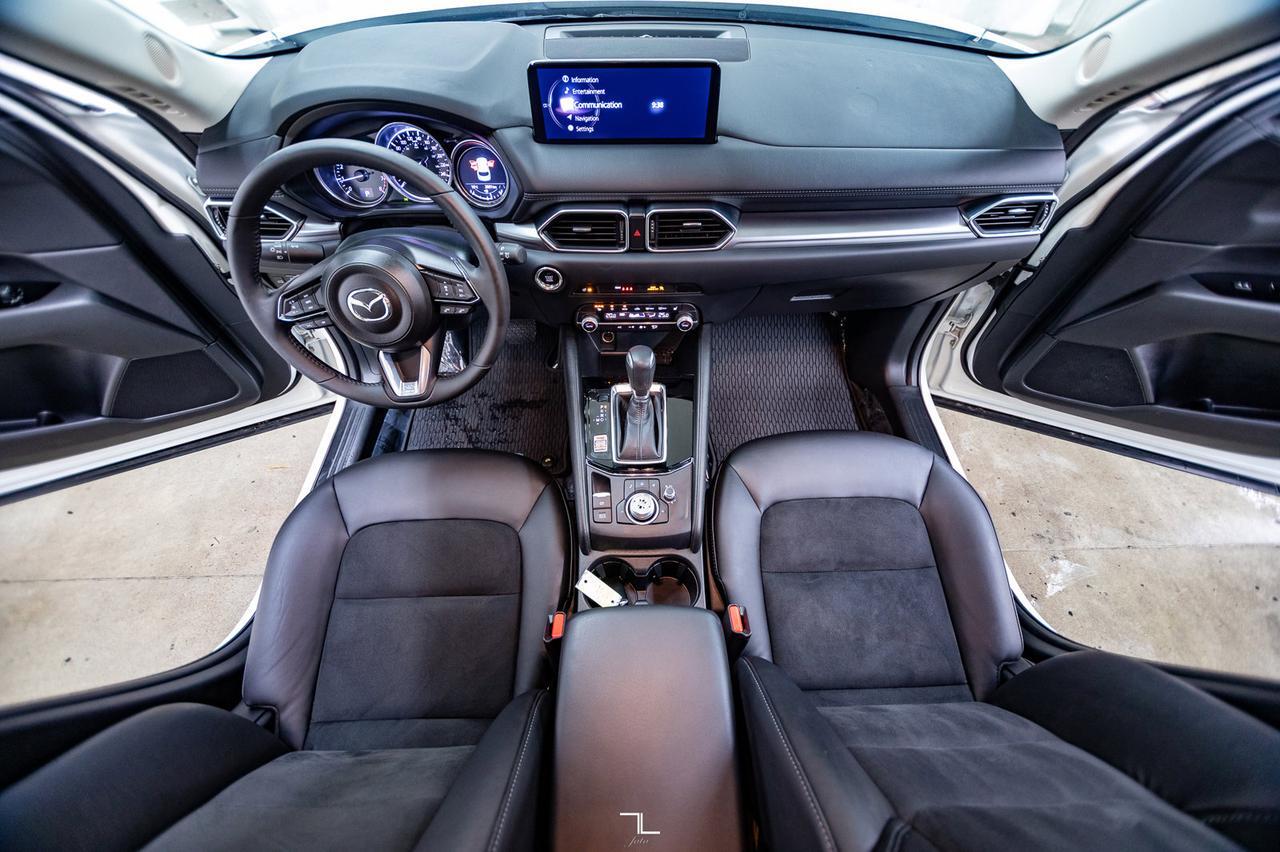 2022 Mazda CX-5 AWD Kuro Edition Leather Roof BCam Red Deer AB