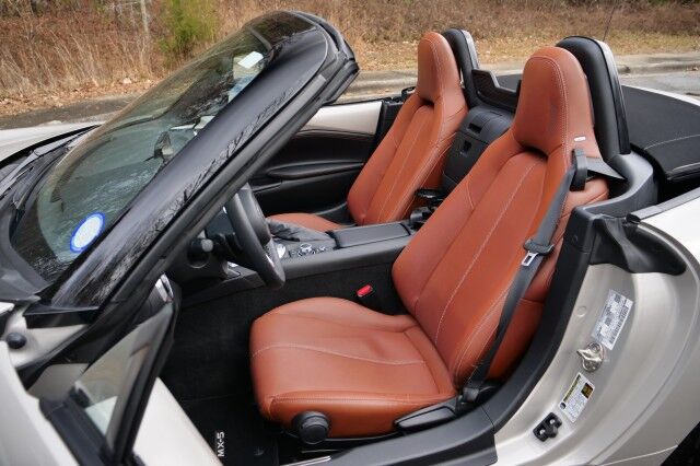 2022 Mazda MX-5 Miata Grand Touring Convertible / Heated Seats! High Point NC