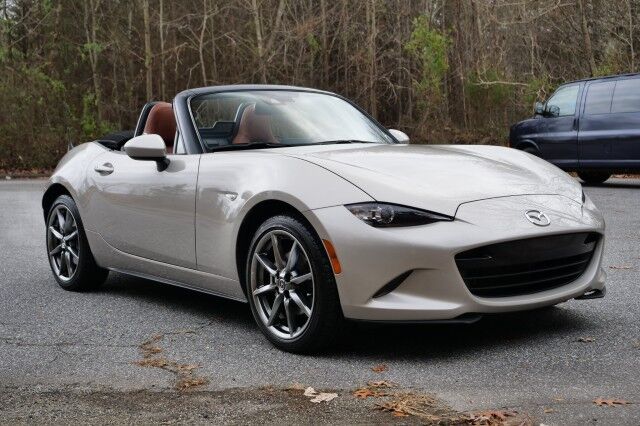 2022 Mazda MX-5 Miata Grand Touring Convertible / Heated Seats! High Point NC