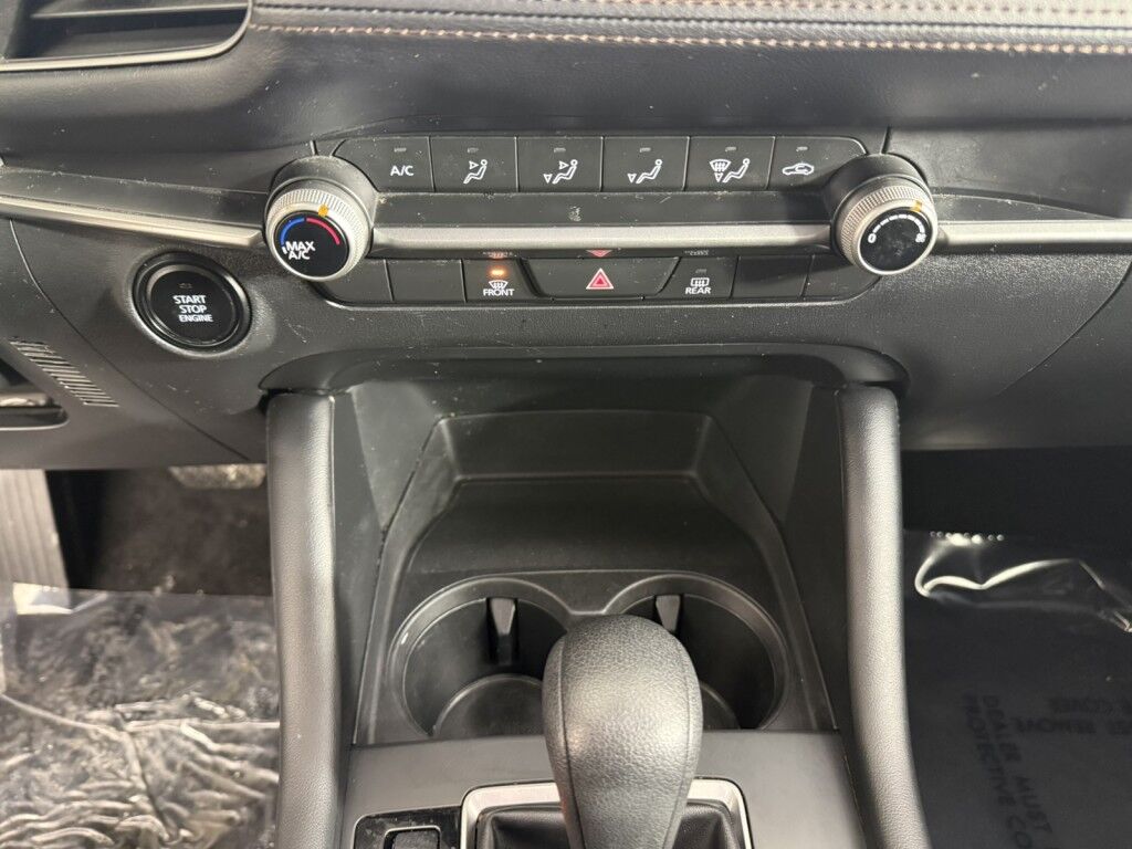 2022 Mazda Mazda3 Hatchback 2.5 S Auto FWD Maumee OH