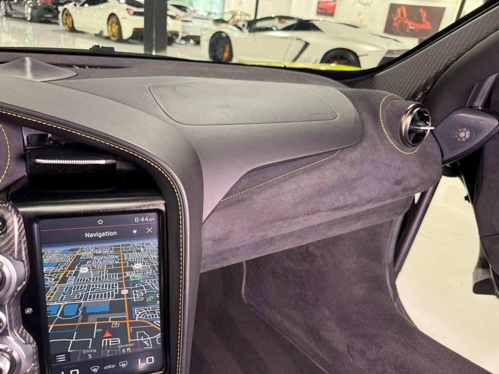 2022 McLaren 720S Spider Flux Green paint/calipers, Bowers & Wilkins audio system, carbon galore AND MUCH MORE!! Fort Lauderdale FL