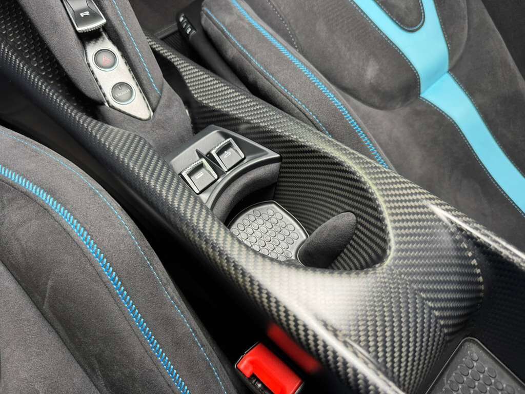 2022 McLaren 765LT Spider Fistral Blue paint/calipers, MSO interior, Bowers & Wilkins audio system AND MUCH MORE!! Fort Lauderdale FL