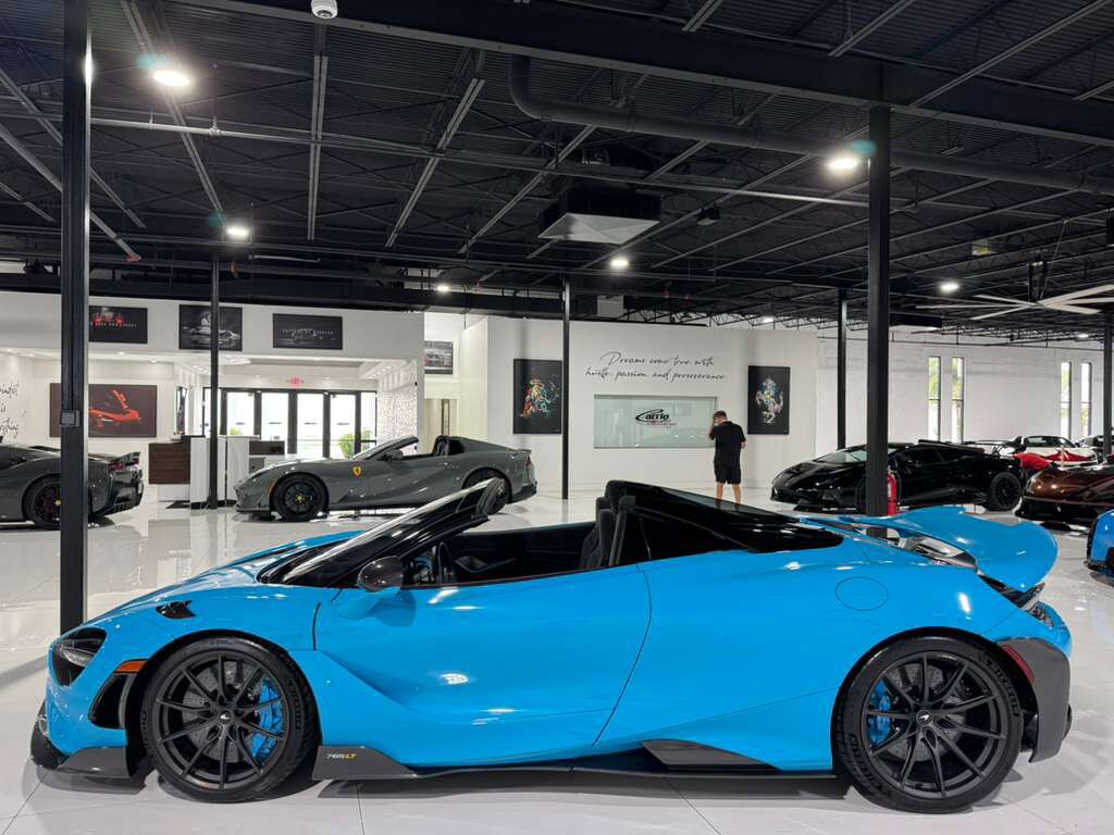 2022 McLaren 765LT Spider Fistral Blue paint/calipers, MSO interior, Bowers & Wilkins audio system AND MUCH MORE!! Fort Lauderdale FL