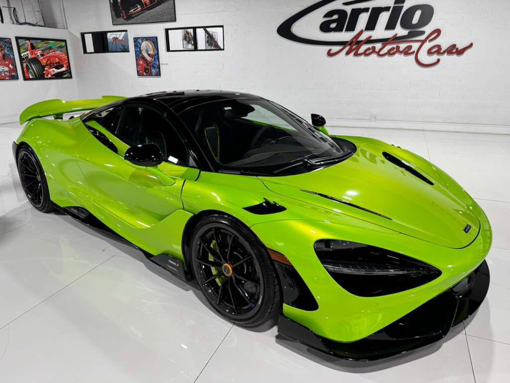2022 McLaren 765LT Spider Napier green paint/calipers, MSO interior options, Bowers & Wilkins audio AND MUCH MORE!! Fort Lauderdale FL