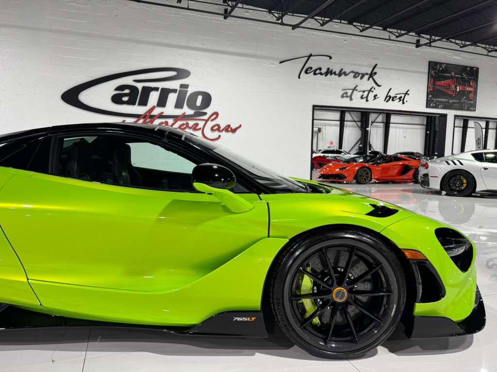 2022 McLaren 765LT Spider Napier green paint/calipers, MSO interior options, Bowers & Wilkins audio AND MUCH MORE!! Fort Lauderdale FL