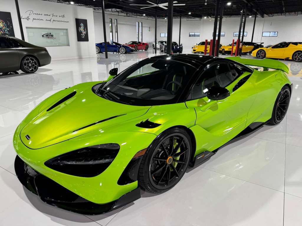 2022 McLaren 765LT Spider Napier green paint/calipers, MSO interior options, Bowers & Wilkins audio AND MUCH MORE!! Fort Lauderdale FL