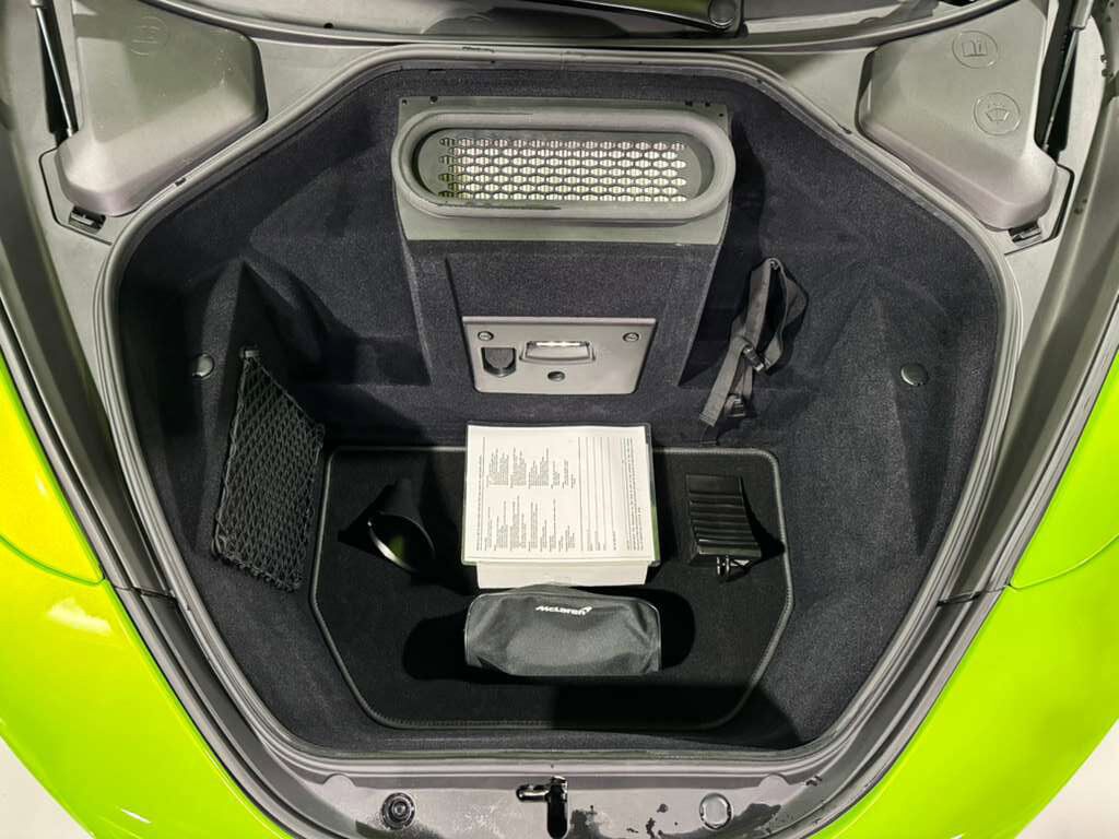 2022 McLaren 765LT Spider Napier green paint/calipers, MSO interior options, Bowers & Wilkins audio AND MUCH MORE!! Fort Lauderdale FL