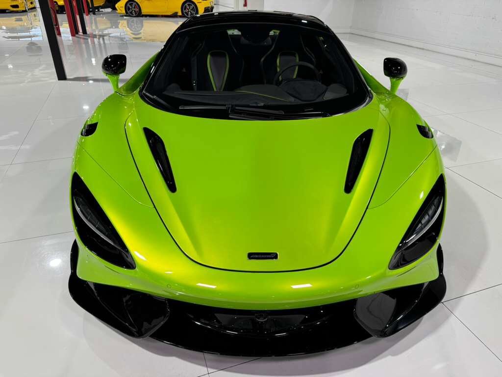2022 McLaren 765LT Spider Napier green paint/calipers, MSO interior options, Bowers & Wilkins audio AND MUCH MORE!! Fort Lauderdale FL