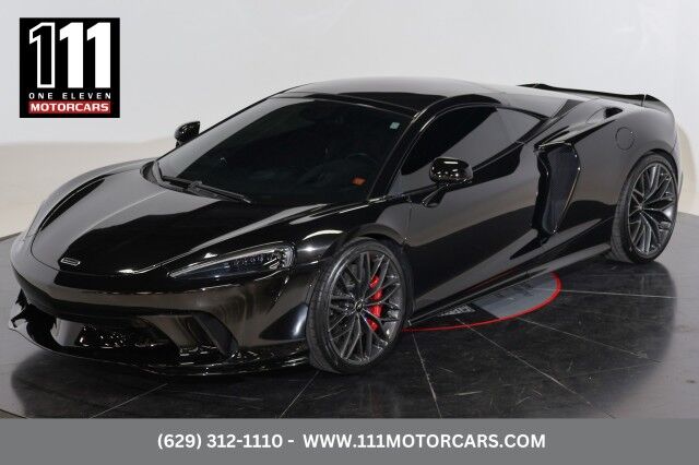 2022 McLaren GT