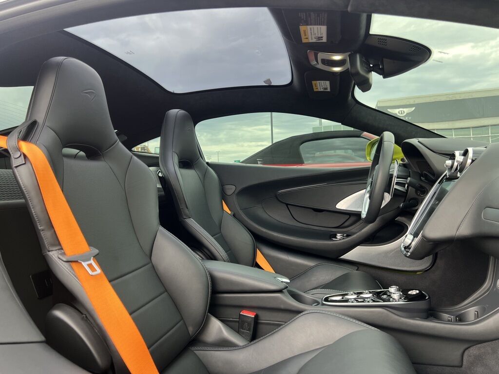 2022 McLaren GT Base Indianapolis IN