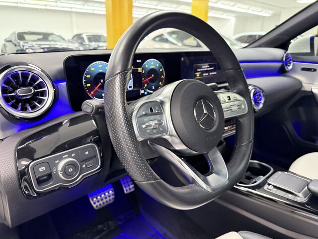 2022 Mercedes Benz A 220 photo 4