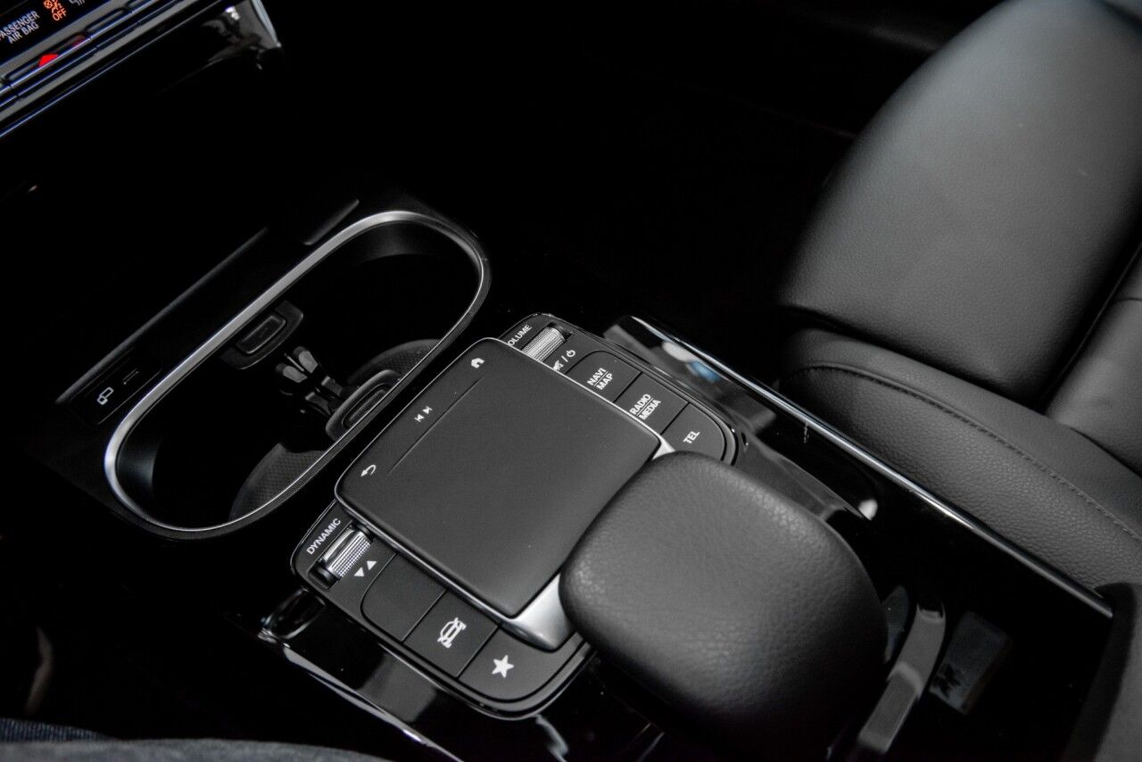 2022 Mercedes Benz A 220 photo 35