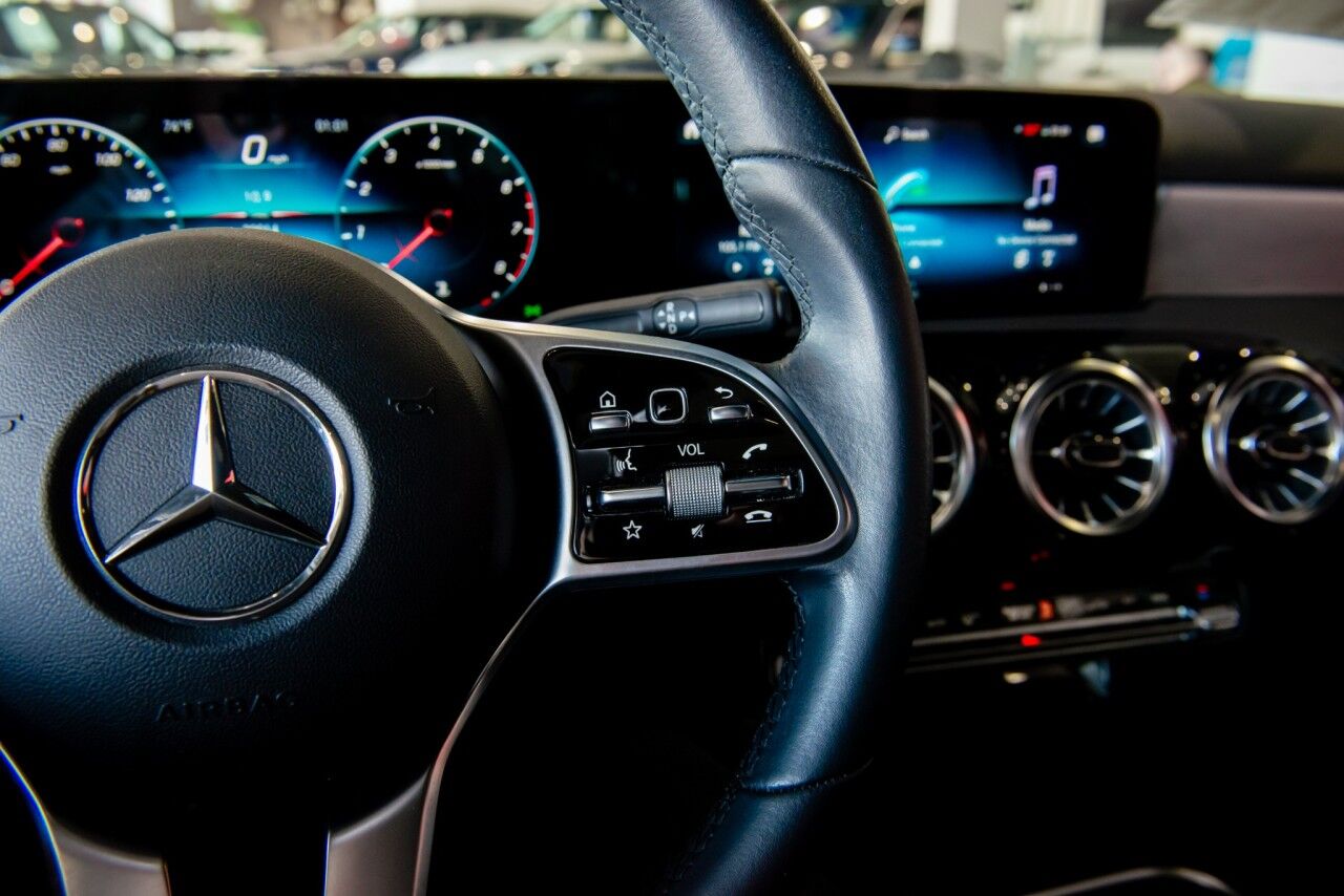 2022 Mercedes Benz A 220 photo 34