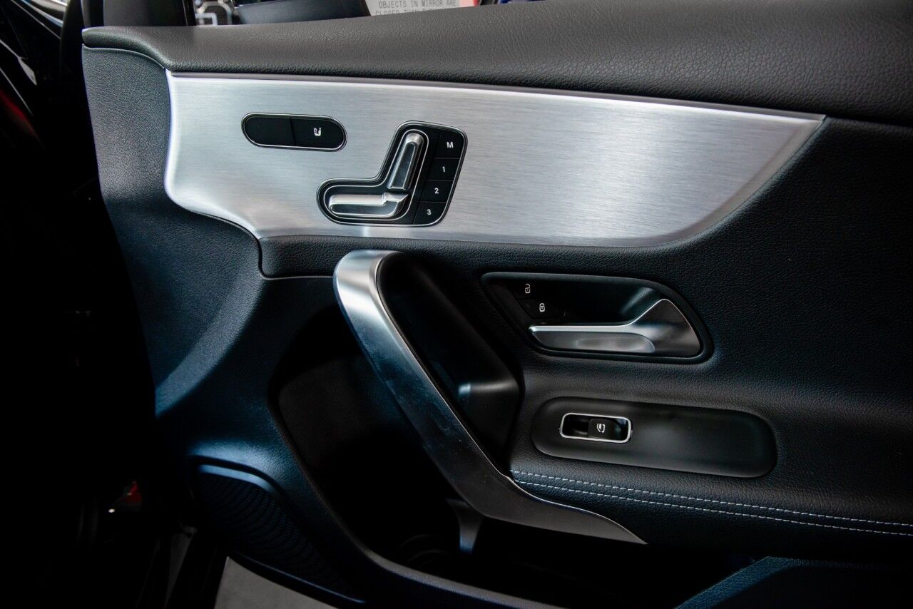 2022 Mercedes Benz A 220 photo 27