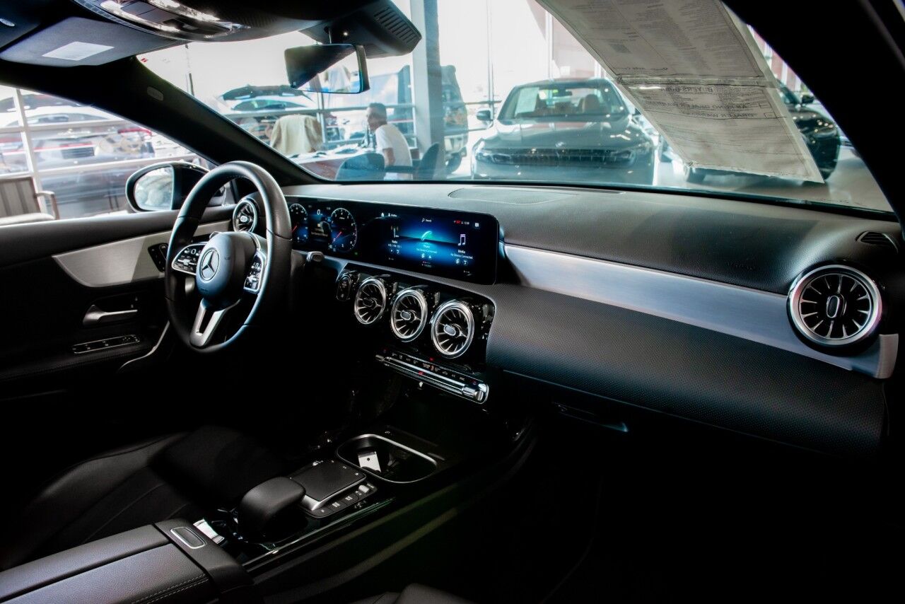 2022 Mercedes Benz A 220 photo 24