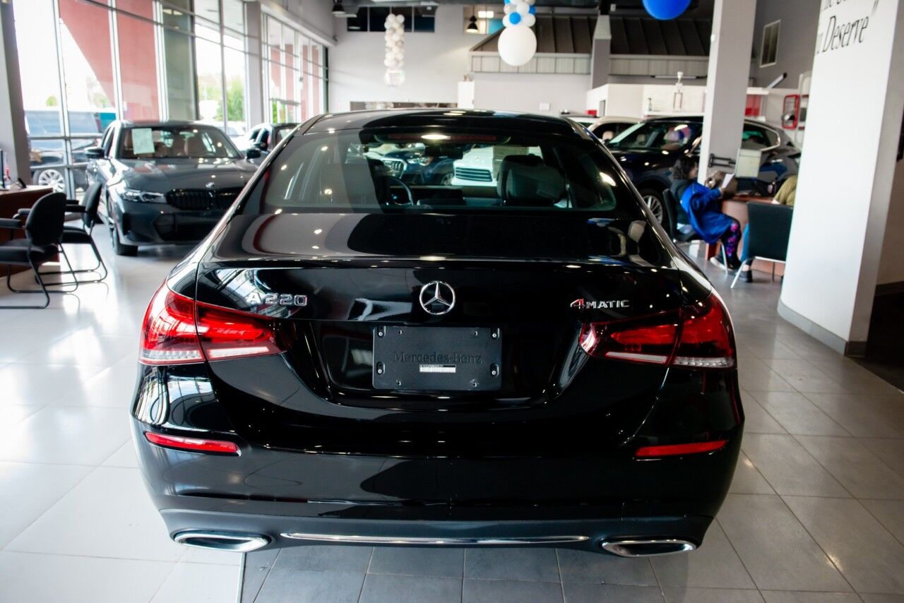 2022 Mercedes Benz A 220 photo 6