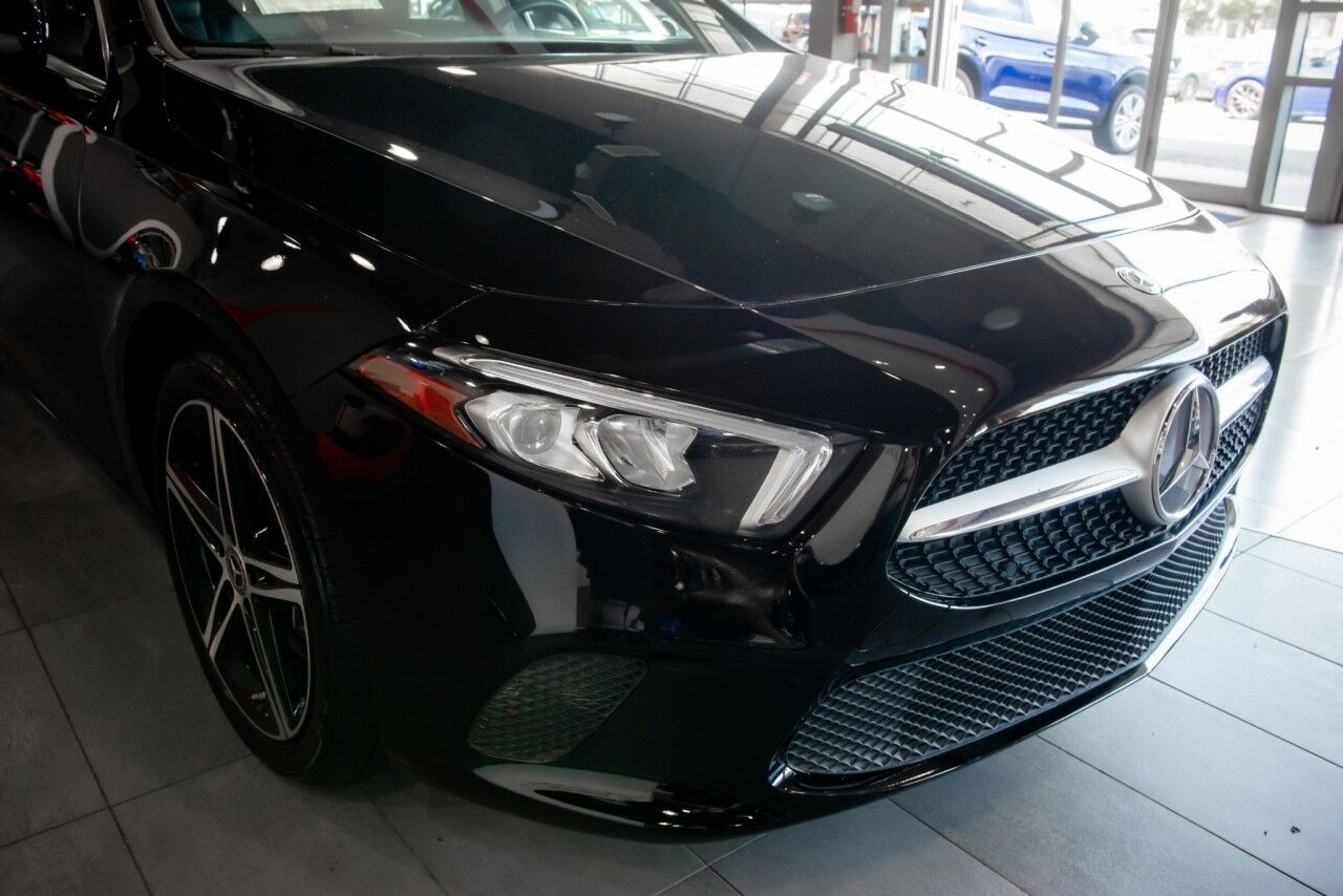 2022 Mercedes Benz A 220 photo 11