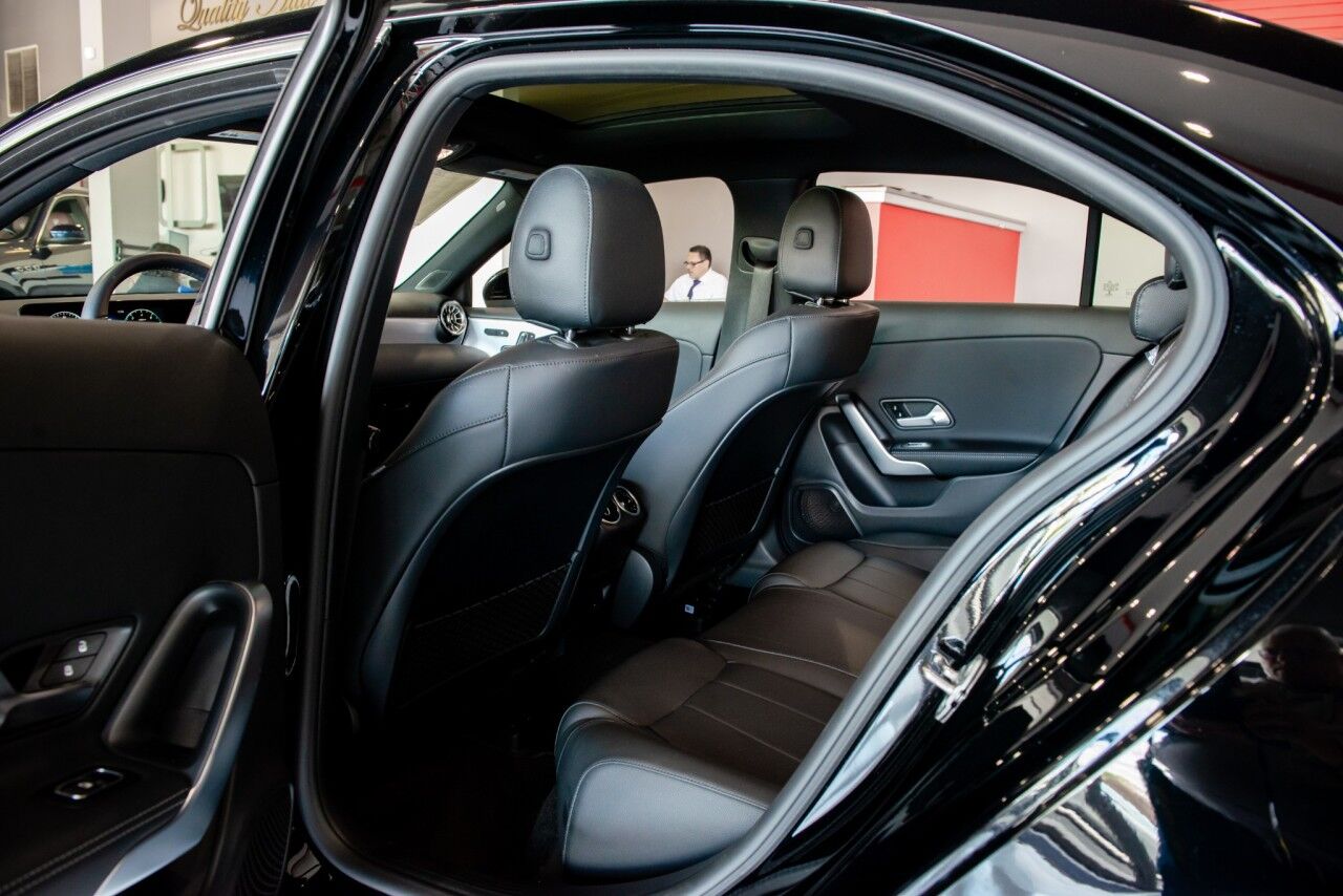 2022 Mercedes Benz A 220 photo 17