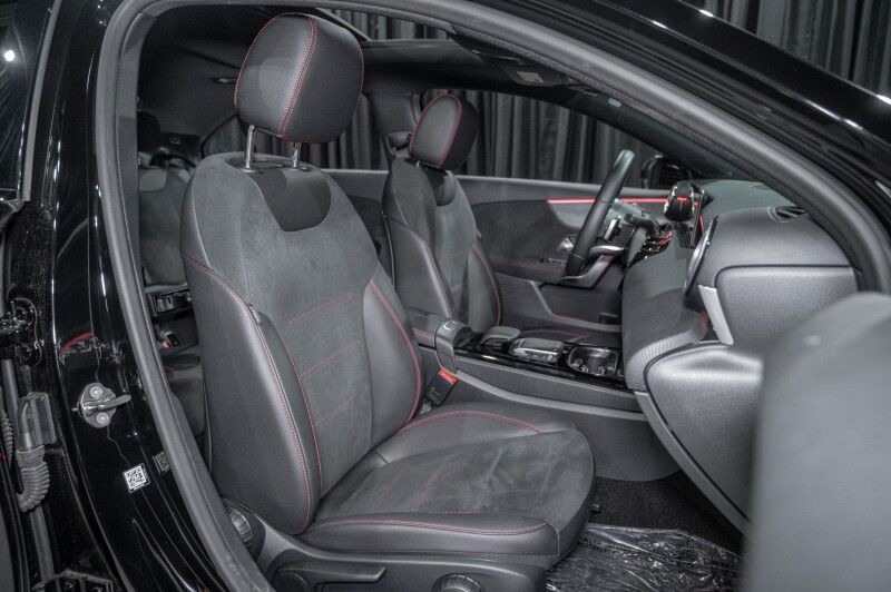 2022 Mercedes Benz A 220 photo 13