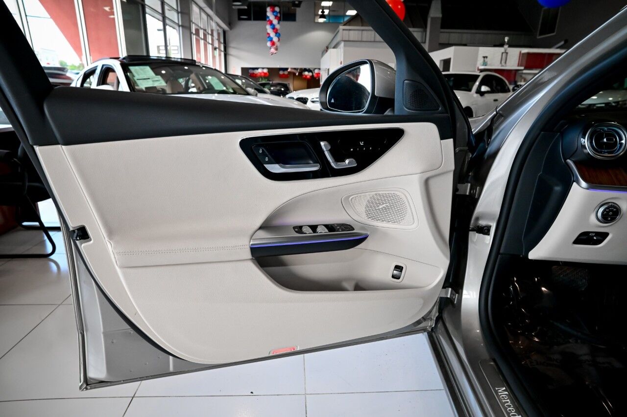 2022 Mercedes-Benz C-Class C 300, Exclusive Trim Pkg, Pano Roof, Parking Pkg Springfield NJ