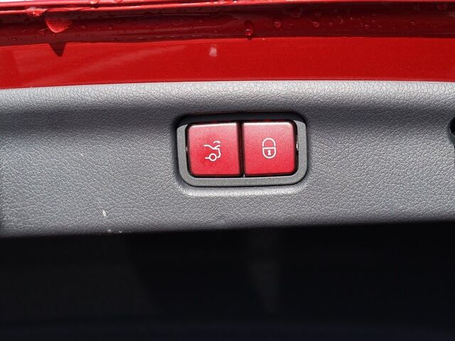 2022 Mercedes-Benz C-Class C 300 Oshkosh WI