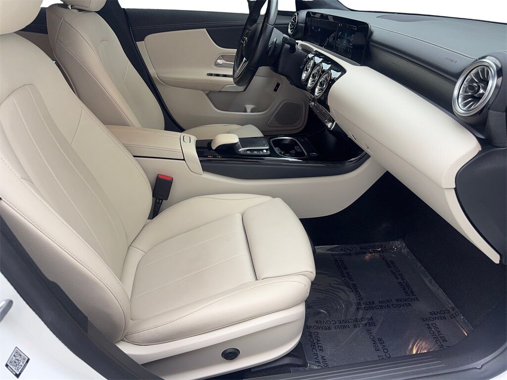 2022 Mercedes-Benz CLA CLA 250 NAV,CAM,PANO,HTD STS,BLIND SPOT Irving TX