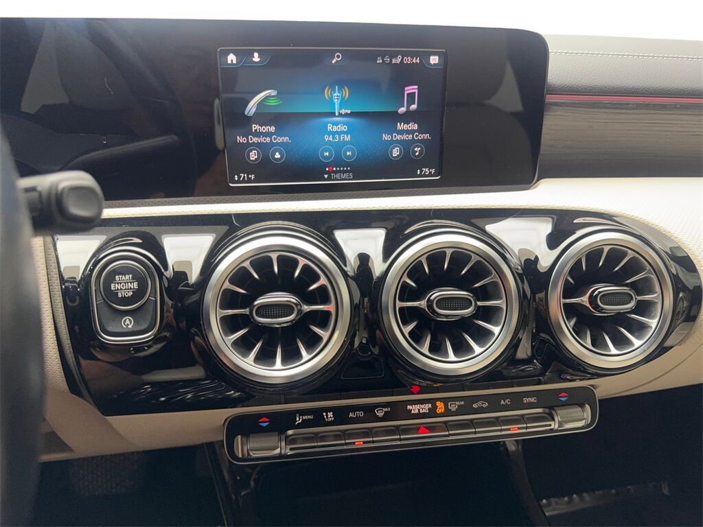 2022 Mercedes-Benz CLA CLA 250 NAV,CAM,PANO,HTD STS,BLIND SPOT Irving TX