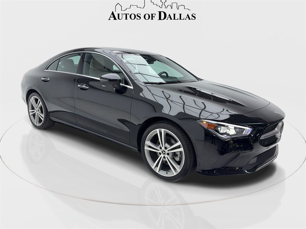 2022 Mercedes Benz CLA 250 photo 2