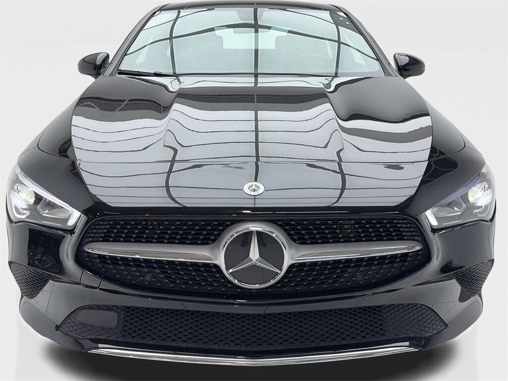 2022 Mercedes Benz CLA 250 photo 4