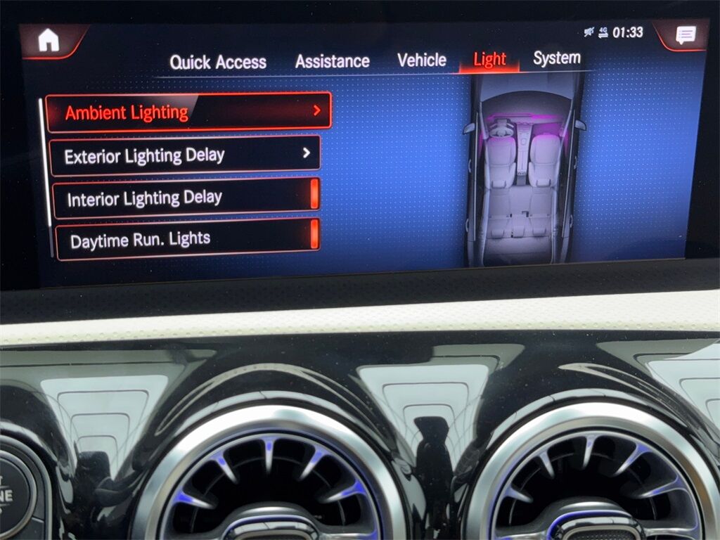 2022 Mercedes Benz CLA 250 photo 21