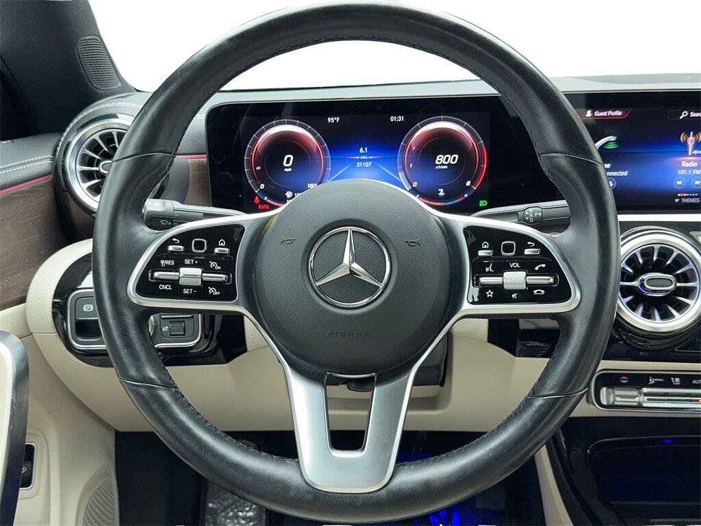 2022 Mercedes Benz CLA 250 photo 15