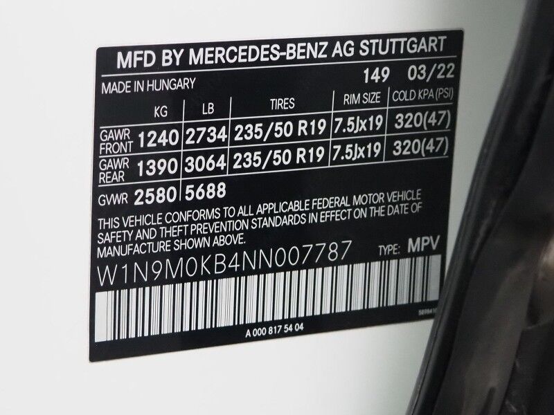 2022 Mercedes-Benz EQB 300 4MATIC *AMG NIGHT PKG, EXCLUSIVE PKG, PANORAMA MOONROOF, NAVIGATION, BLIND SPOT ALERT, BACKUP-CAMERA, COLOR TOUCHSCREEN, POWER LIFTGATE, KEYLESS-GO, 19 INCH WHEELS, WIRELESS CHARGING, ANDROID & APPLE Round Rock TX