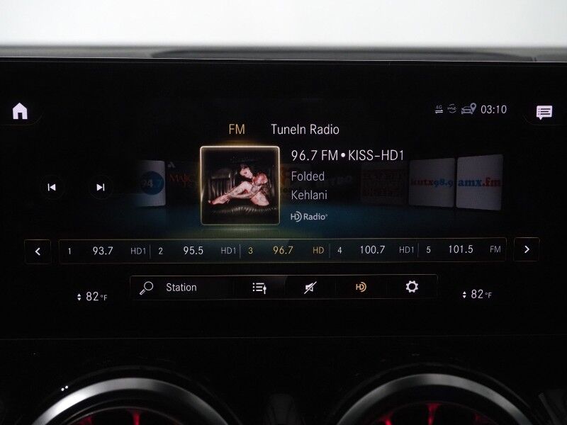 2022 Mercedes-Benz EQB 300 4MATIC *AMG NIGHT PKG, EXCLUSIVE PKG, PANORAMA MOONROOF, NAVIGATION, BLIND SPOT ALERT, BACKUP-CAMERA, COLOR TOUCHSCREEN, POWER LIFTGATE, KEYLESS-GO, 19 INCH WHEELS, WIRELESS CHARGING, ANDROID & APPLE Round Rock TX