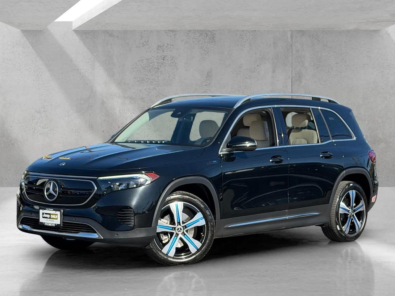 2022 Mercedes-Benz EQB 300